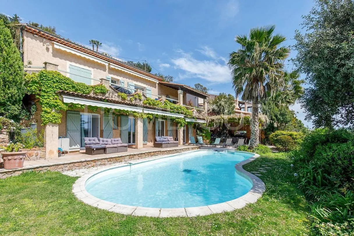 Villa De Vacances 5 Chambres Piscine Privee Et Vue Mer Panoramique Mandelieu-la-Napoule