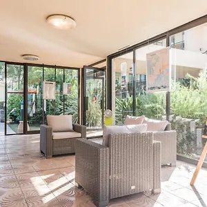 Aparthotel Résidence Pierre&vacances Les Jardins Ombragés, Mandelieu